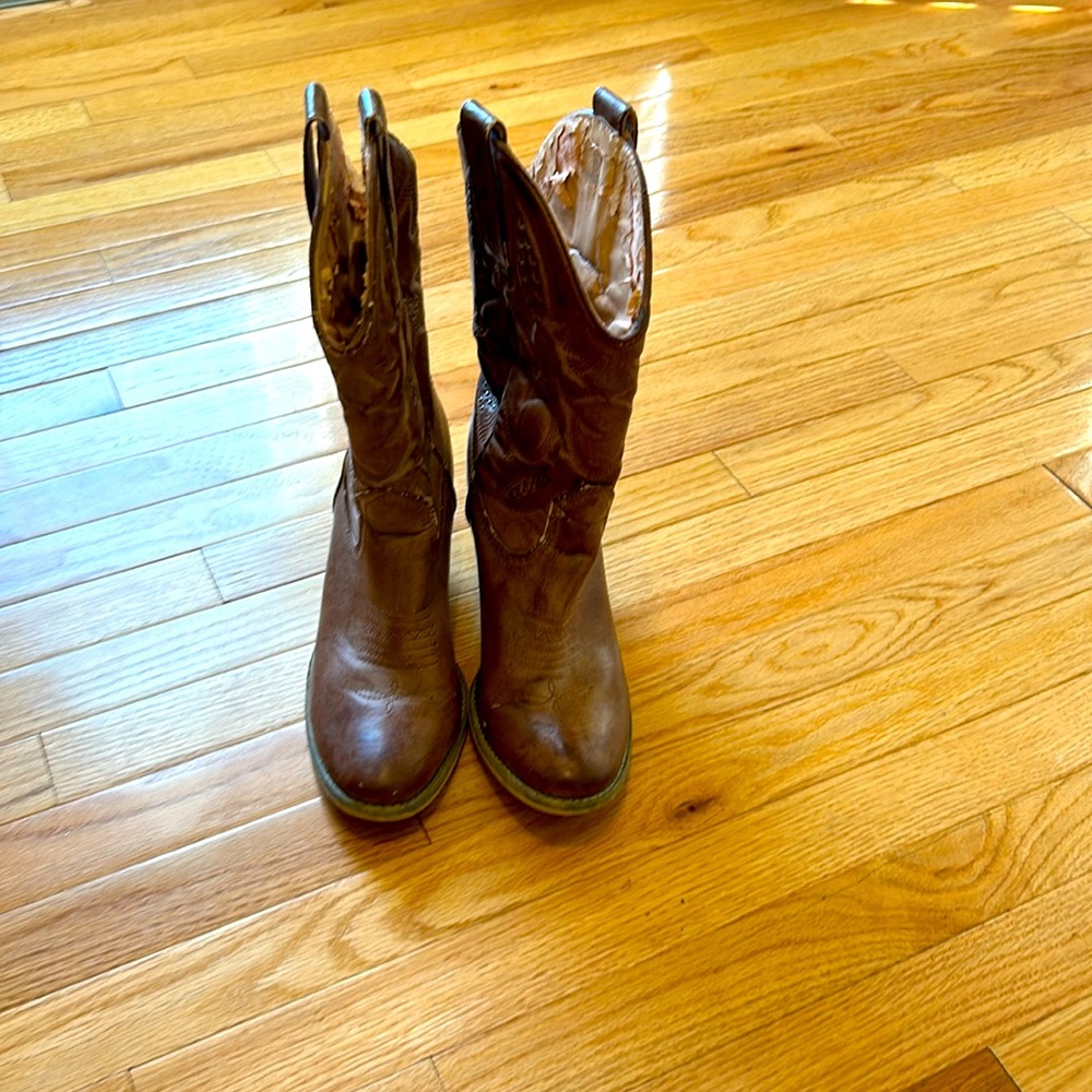 Women boots